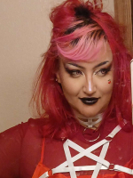 Kink Readings and Channeling
